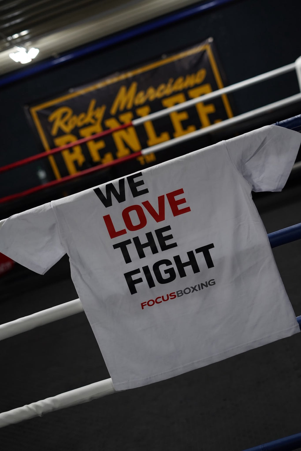 WE LOVE THE FIGHT  OVERSIZED T-SHIRT